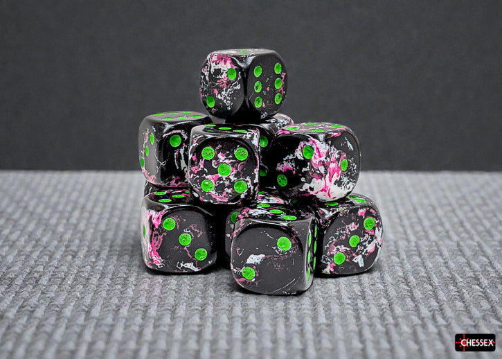 Brush Paintball Green 16mm d6 Dice Block (12 dice)